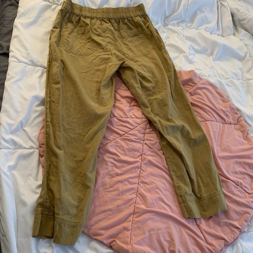 Pact Olive Green Cotton Cropped Pants - Picture 4 of 4